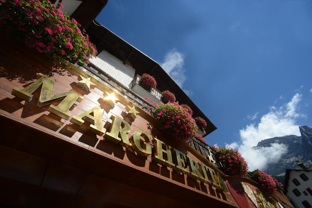 Hotel Margherita San Martino Di Castrozza Kültér fotó